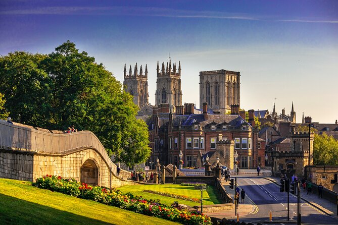 Private York Self-Guided Tour - Starting beneath York Minster