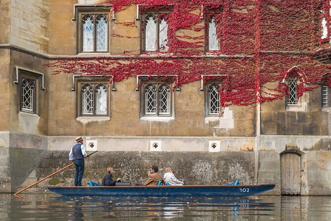 Punting Tour in Cambridge - Why Cambridge makes sense from a punt
