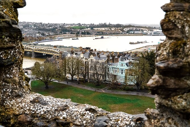 Rochester, Dover Castle Guided Tour and the Cliffs - The guide and the group experience