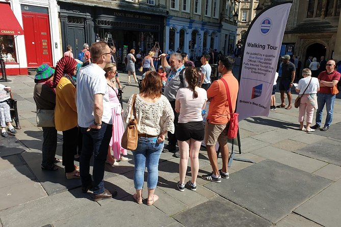Roman Baths Entry and Walking Tour with Blue Badge Tour Guide - Why this makes sense as your first Bath activity