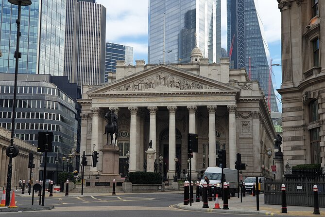 Roman Ruins to Blitz Bombings: A Walking Tour of London's Fiery History - The Bank of England Museum and the City’s working power
