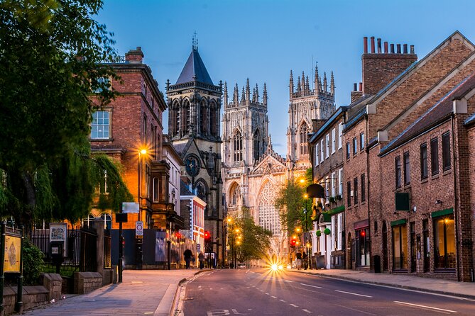 Romans, Vikings and Medieval York: An Audio Tour - The Shambles turns street corners into history