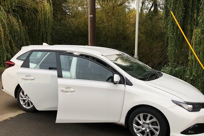Round Trip Taxi Transfer - Heathrow Airport To & From London - Heathrow Arrival: A Direct Start to London