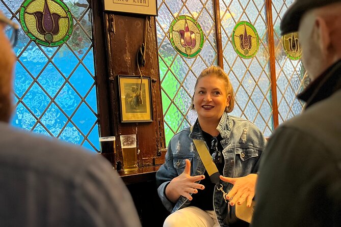 Royal Historic Pubs Walking Guided Tour in London - Timing, walking, and practical comfort