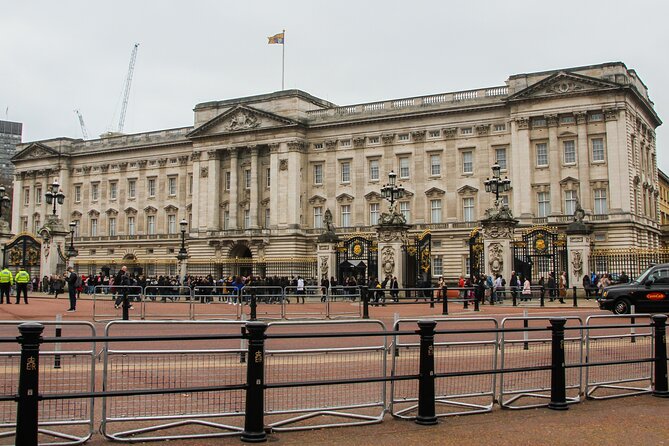 Royal london - Waterloo Place and London’s public memorials