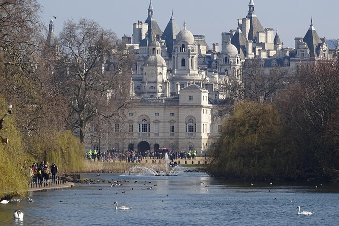 Royal Tour of St James', Parks, Palaces and Royal intrigue - St James’s Palace and Henry VIII’s complicated plans