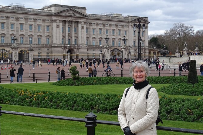 Royal Westminster - Exclusive Royal Walking Tour of London's Iconic Landmarks! - Parliament Square and Westminster’s Great Buildings
