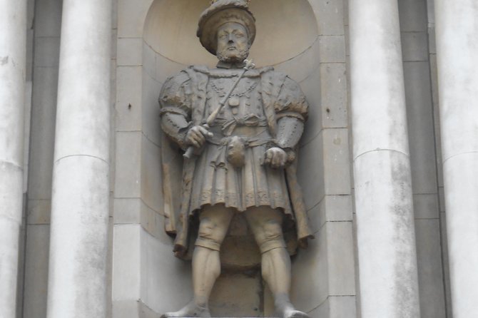 Secret Old London Guided Walking Tour - Postman’s Park and a moving memorial