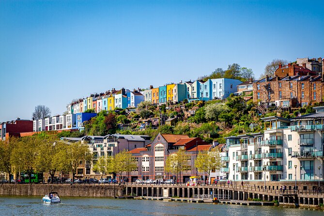 Self-Guided Walking Tour of Bristol's Harbourside History - Burial grounds and medieval corners