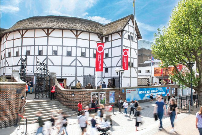 Shakespeare's Globe Guided Tour - The new exhibition and Shakespeare’s London
