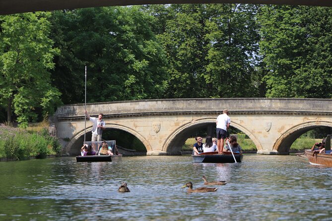 Shared Chauffeured Punt Tour - Why a punt is the right way to see Cambridge