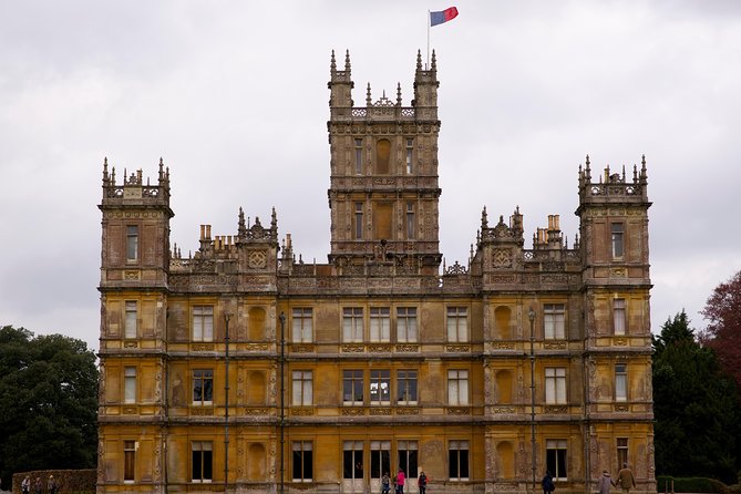 Shared Group Downton Abbey and Highclere Castle Tour from London - Why this Downton Abbey day trip works