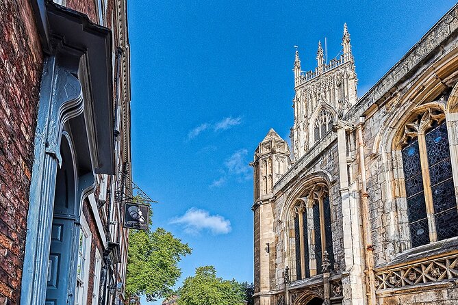 Shared Walking Tour in York - Language, accent, and group size