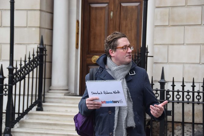 Sherlock Holmes Walking Tour in London - The guides make or break the experience