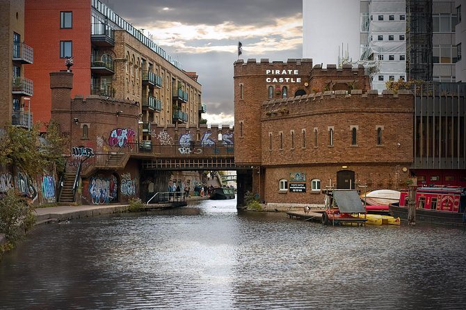 Shoreditch & East London Walking Tour with a Local, Custom & Private - Old Spitalfields Market and local design