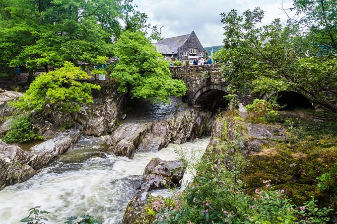 Snowdonia & Chester Day Tour from Manchester Including Admission - Store Street departure and the Mercedes mini-coach