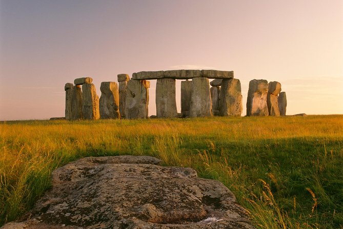 Southampton: Post-Cruise Tour to London via Salisbury, Stonehenge and Windsor - Stonehenge: the day’s most unusual stop