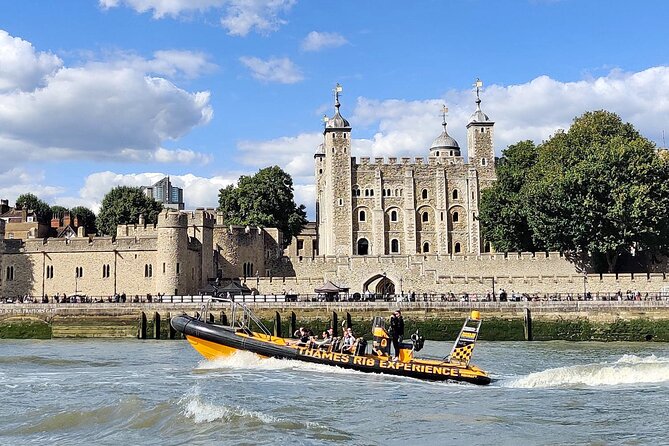 Speedboat 'Ultimate Tower Blast' from Tower Millennium Pier - 40 minutes - What the Tower Blast ride is really like