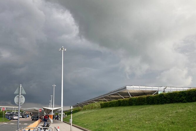 Stansted Airport Taxi Private Transfer to/from London - Key points to know before booking