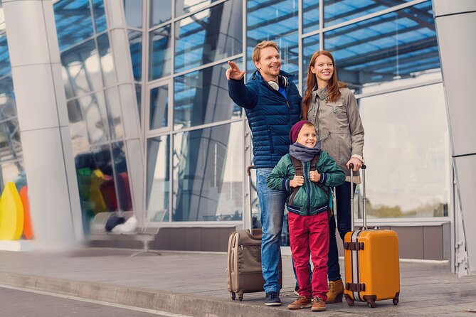 Stansted Airport Taxi Private Transfer to/from London - The ride into London, from curb to destination