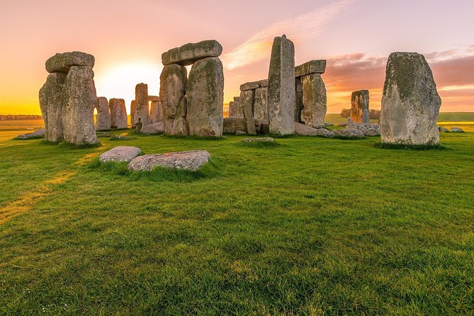 Stonehenge and Bath - Day Tour from Brighton - Meeting in Brighton at 8:20 a.m.