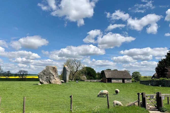 Stonehenge and The Stone Circles of Avebury Day Trip from London - Avebury Stone Circle and its unusual village