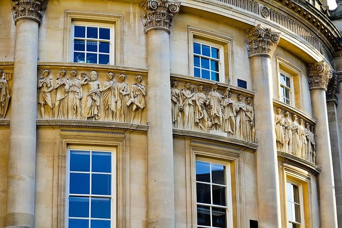 Stonehenge & Bath Day Tour from London including Admission - The Jane Austen Centre and Bath’s literary side