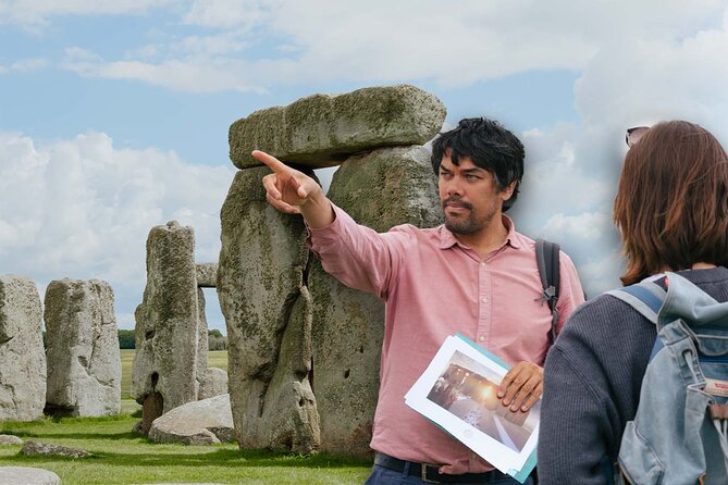 'Stonehenge & Secret England' from Bath for 2-8 curious adventurers - Why this Bath to Stonehenge tour works