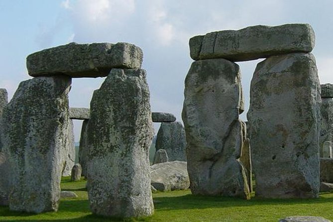 Stonehenge Shuttle Bus from London with Optional Fish & Chips - Who should book this independent trip