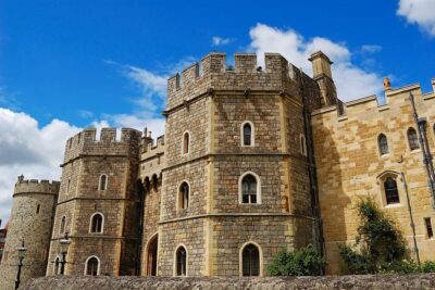 Summer Special: Buckingham Palace & Windsor Castle Tour