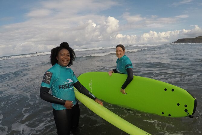 Taster Surfing Lesson in Bude - The wetsuit and board setup