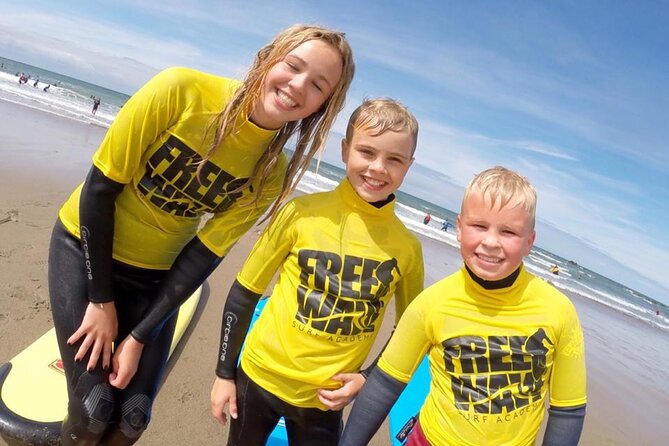 Taster Surfing Lesson in Bude - The beach briefing before you enter the sea