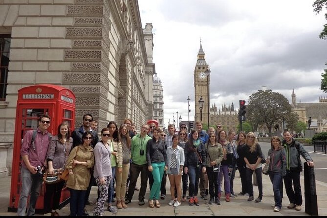 The Changing of the Guard Tour and Buckingham Palace - St James’s Park provides a calmer pause