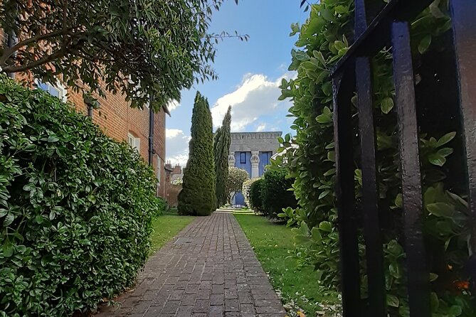 The Condensed Canterbury Tour - Christopher Marlowe at the Marlowe Theatre