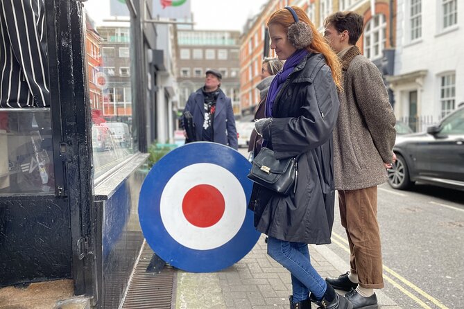 The Great British Rock and Roll Walking Tour - The guides are the heart of the experience