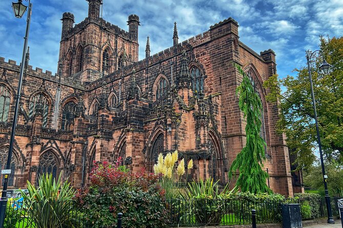The Heart of Chester Walking Tour - Guided Walk - Eastgate Clock and the city walls