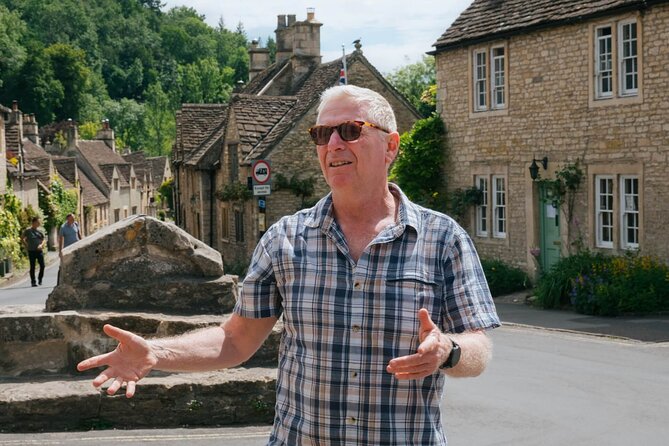 The 'Hidden Cotswolds' Shared Tour from Bath for 2-8 people - Seeing the Cotswolds from the road