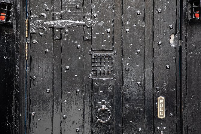 The Original Jack the Ripper Coach Tour of Haunted London - Who should book this evening tour?