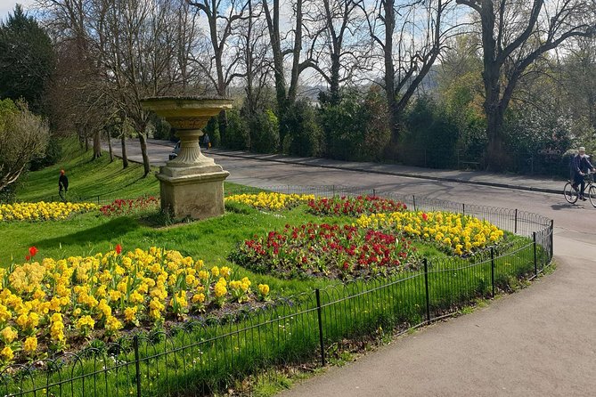 The Splendour of Georgian and Victorian Era Bath: A Self-Guided Audio Tour - Why this short Bath walk works well