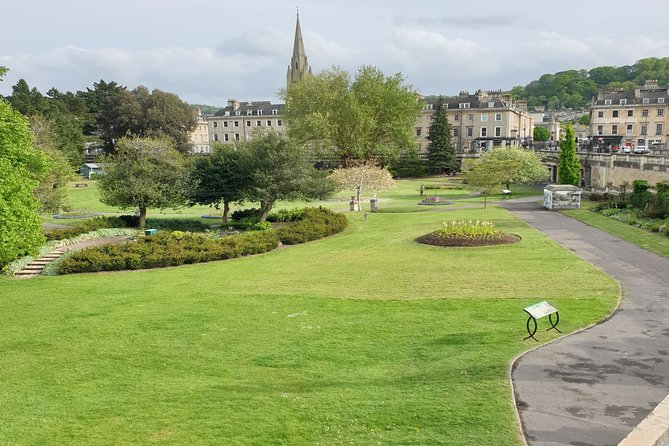 The Splendour of Georgian and Victorian Era Bath: A Self-Guided Audio Tour - The Mineral Water Hospital and the Grand Pump Room