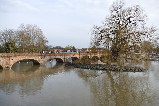 The WalkTalkShow.co.uk - Guided Tour of Stratford upon Avon - The American Fountain and Stratford’s market-town origins
