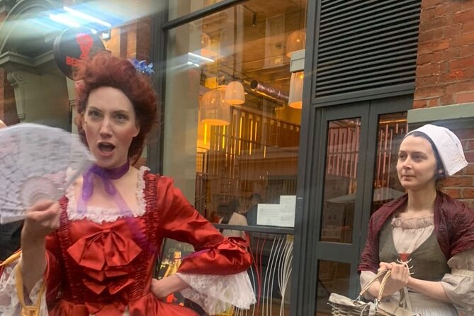 Theatrical Walking Tour with Harlots, Strumpets and Tarts - Why the two-hour length works