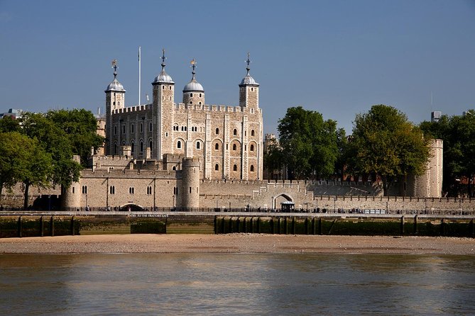 Tower of London and Crown Jewels Exhibition Ticket - Traitors’ Gate and the Anne Boleyn story
