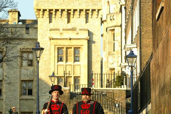 Tower of London and Crown Jewels Exhibition Ticket - Ravens, prisons, and the Tower’s stranger stories