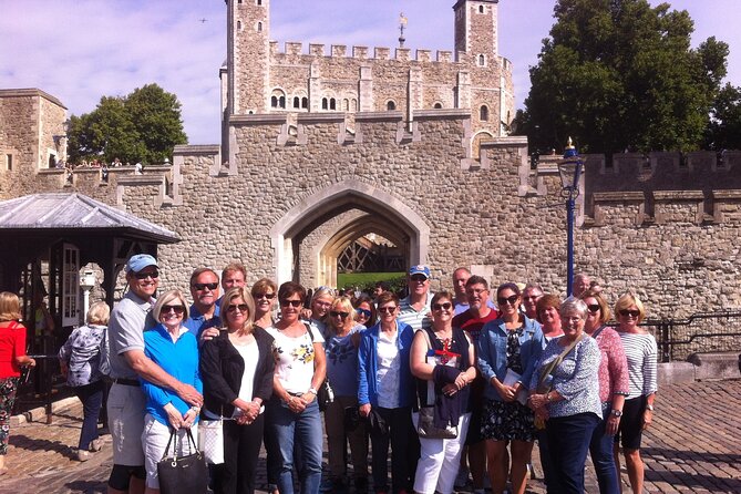 Tower of London Crown Jewels and English Royal History Tour - Prisons, power, and the Princes in the Tower