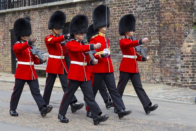 Tower of London: Crown Jewels & Beefeater Opening Ceremony - Price and the value of combining London sights