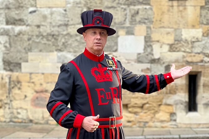Tower of London Early Access, Opening Ceremony and Royal London - The opening ceremony and the Crown Jewels