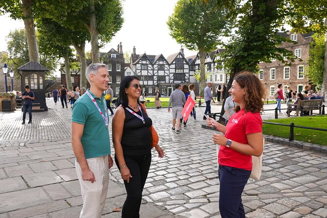 Tower of London: Guided Tour with Thames River Cruise - The Tower itself: prisoners, ravens, and royal power
