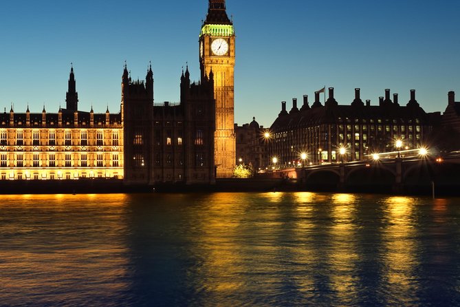 Tower of London with London Hop-On Hop-Off Tour and River Cruise - Using the Thames cruise wisely