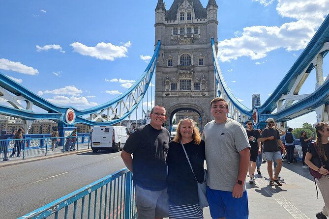 Ultimate 8h Extended Private Tour of London in a Black Cab - Westminster begins with royal ceremony and government